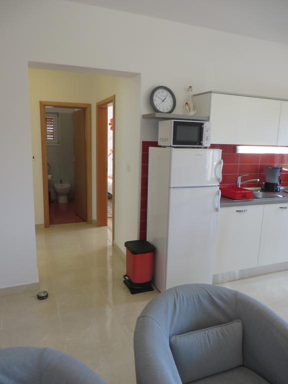 Filipovic Apartments With Pool 比奥格勒·纳·莫鲁 外观 照片