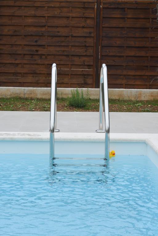 Filipovic Apartments With Pool 比奥格勒·纳·莫鲁 外观 照片